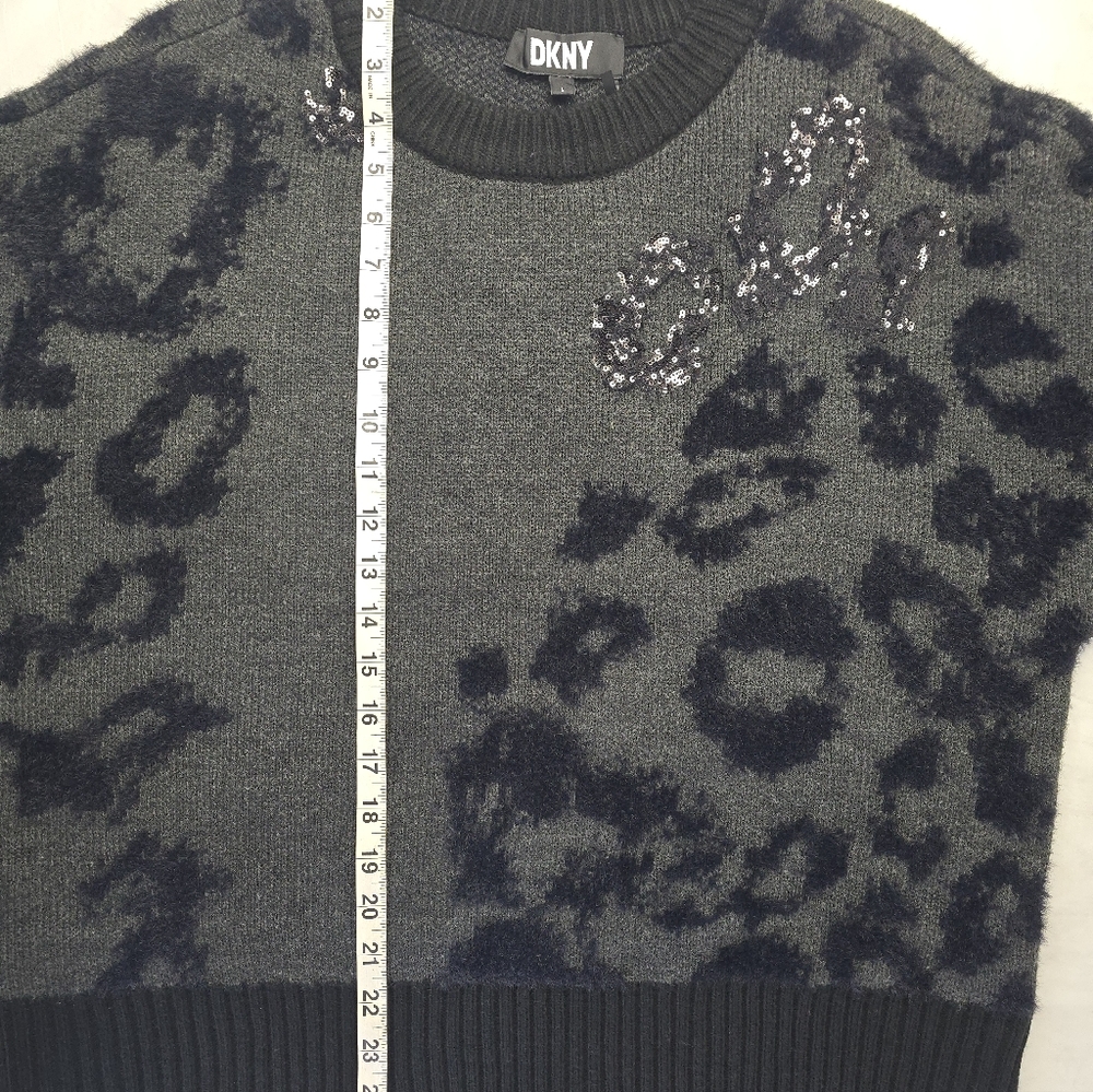 DKNY Sequin Sweater Gray Black Leopard Print Fuzzy Knit Long Sleeve Relaxed L - Picture 12 of 14